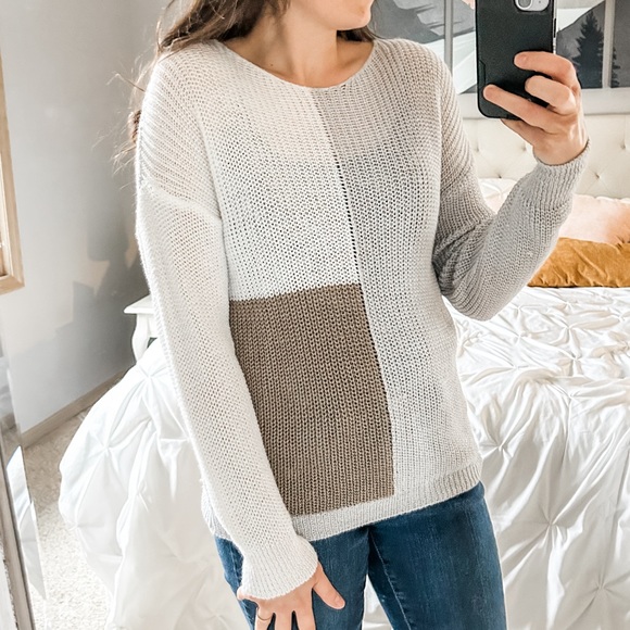 Color block knit sweater - Picture 4 of 4